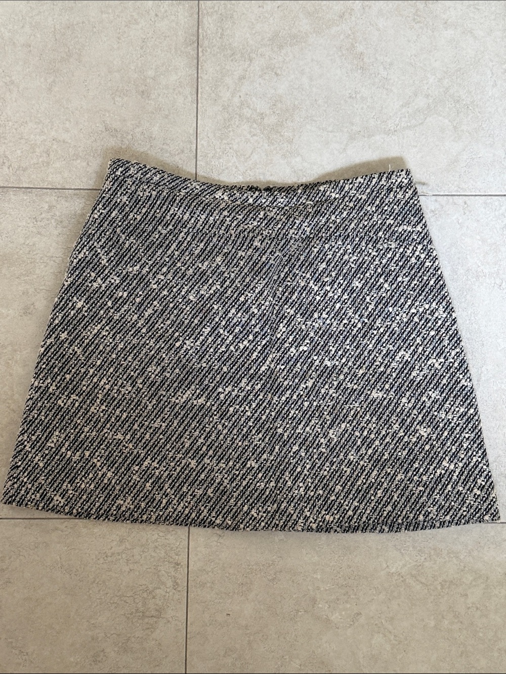 No. 21 black/white tweed mini skirt size 42